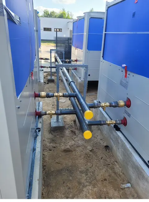 Układanie rurociągów - prace ziemne